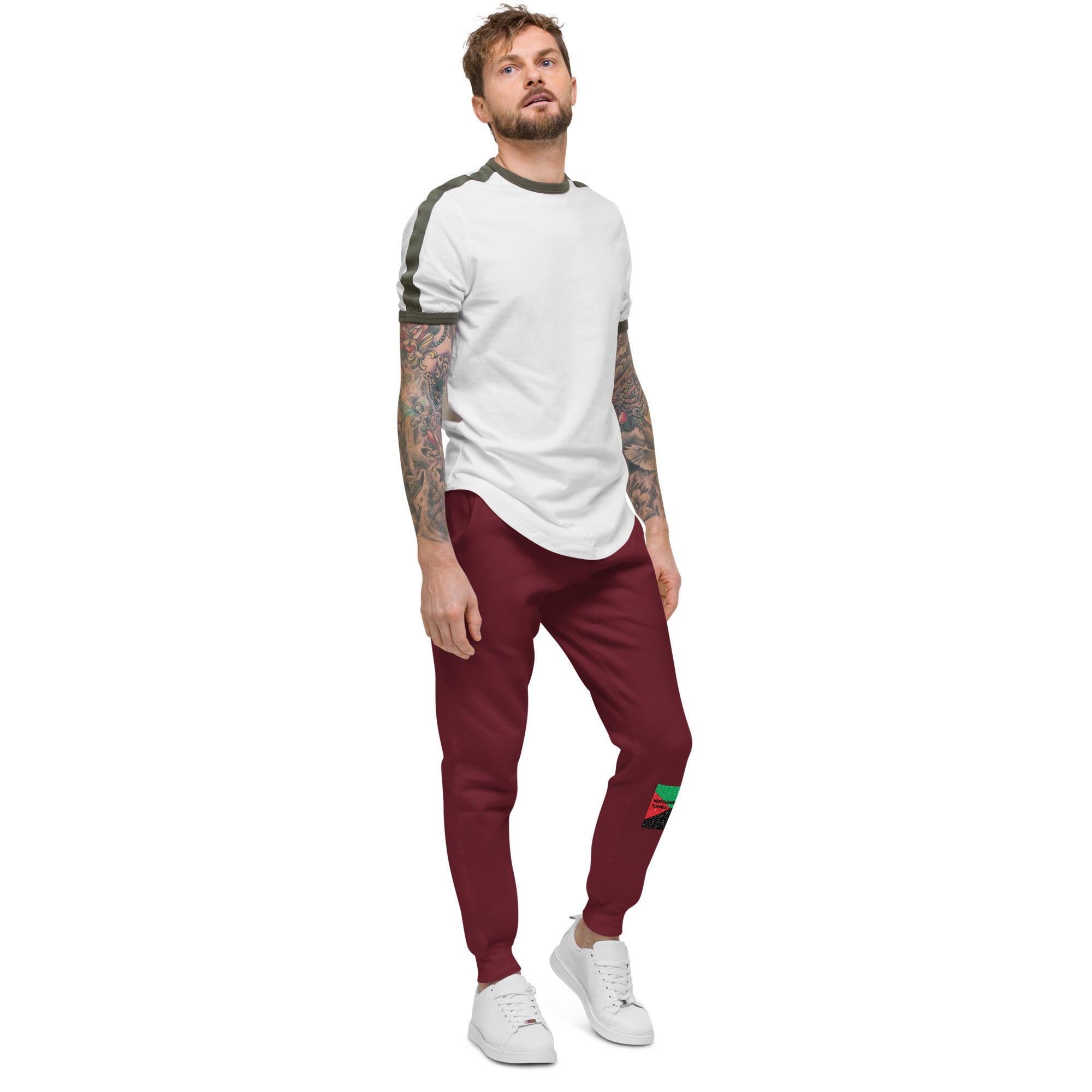 QIVERA VERA - Défavorablement Connus. Pantalon de survêtement en molleton unisexe - QIVERA VERAQIVERA VERA - Défavorablement Connus. Pantalon de survêtement en molleton unisexeQIVERA VERA