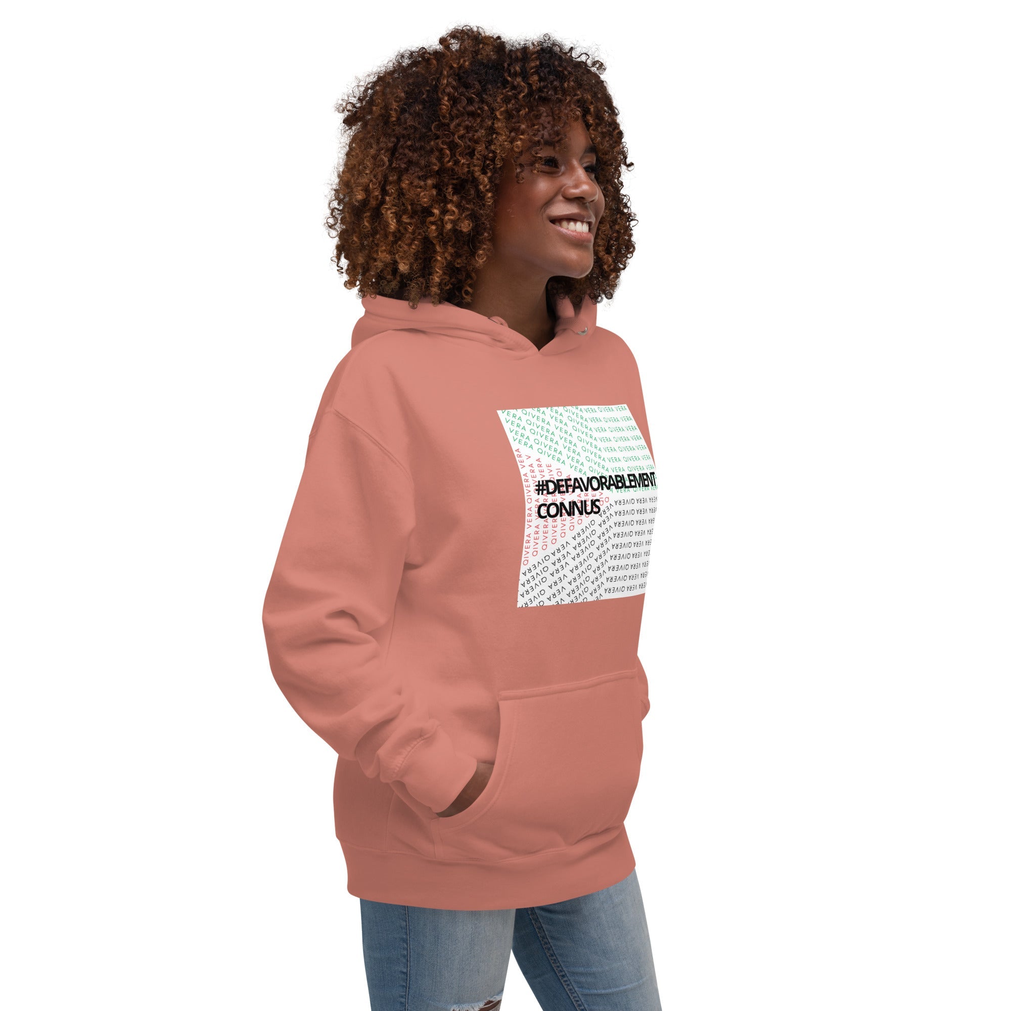 QIVERA VERA - Défavorablement Connus. Sweat à Capuche Unisexe - QIVERA VERAQIVERA VERA - Défavorablement Connus. Sweat à Capuche UnisexeQIVERA VERA