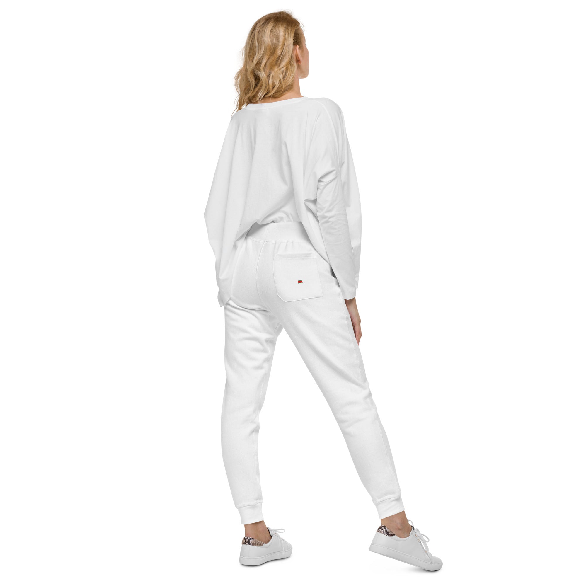 QIVERA VERA - DéfavorablementConnus_Gwada Pantalon de survêtement en molleton unisexe - QIVERA VERAQIVERA VERA - DéfavorablementConnus_Gwada Pantalon de survêtement en molleton unisexeQIVERA VERA