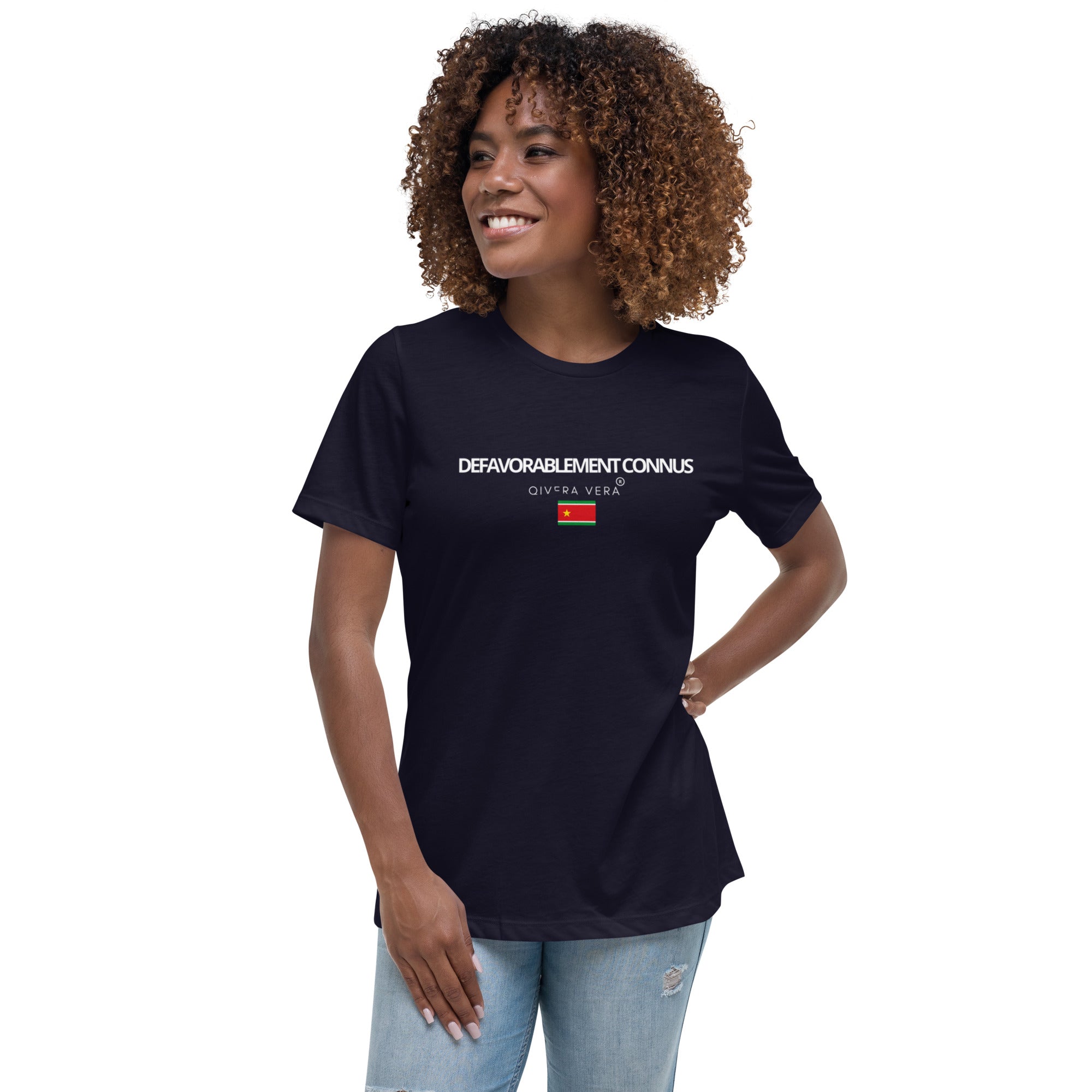 QIVERA VERA - DéfavorablementConnus _Gwada T-shirt Décontracté pour Femme - QIVERA VERAQIVERA VERA - DéfavorablementConnus _Gwada T-shirt Décontracté pour FemmeQIVERA VERA