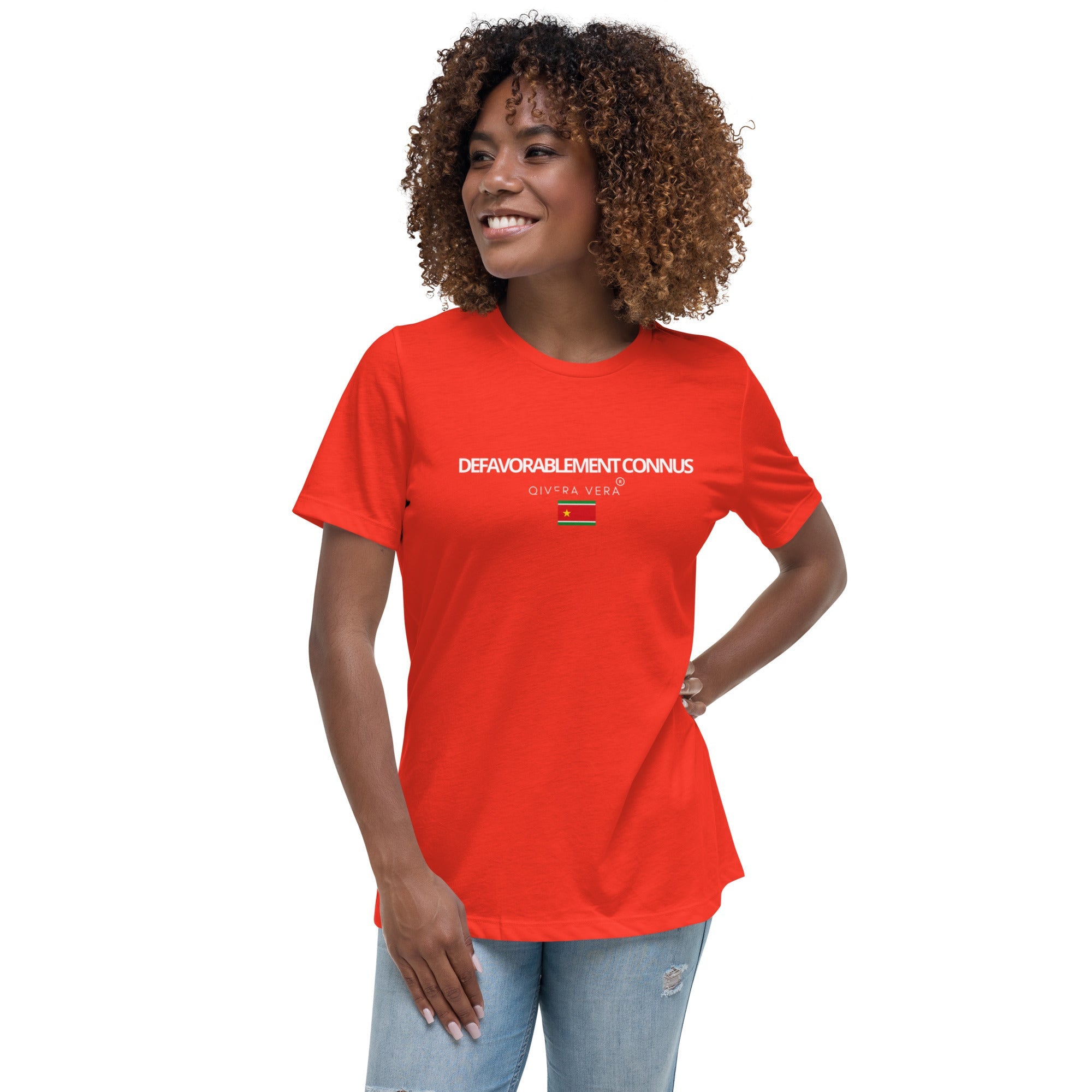 QIVERA VERA - DéfavorablementConnus _Gwada T-shirt Décontracté pour Femme - QIVERA VERAQIVERA VERA - DéfavorablementConnus _Gwada T-shirt Décontracté pour FemmeQIVERA VERA